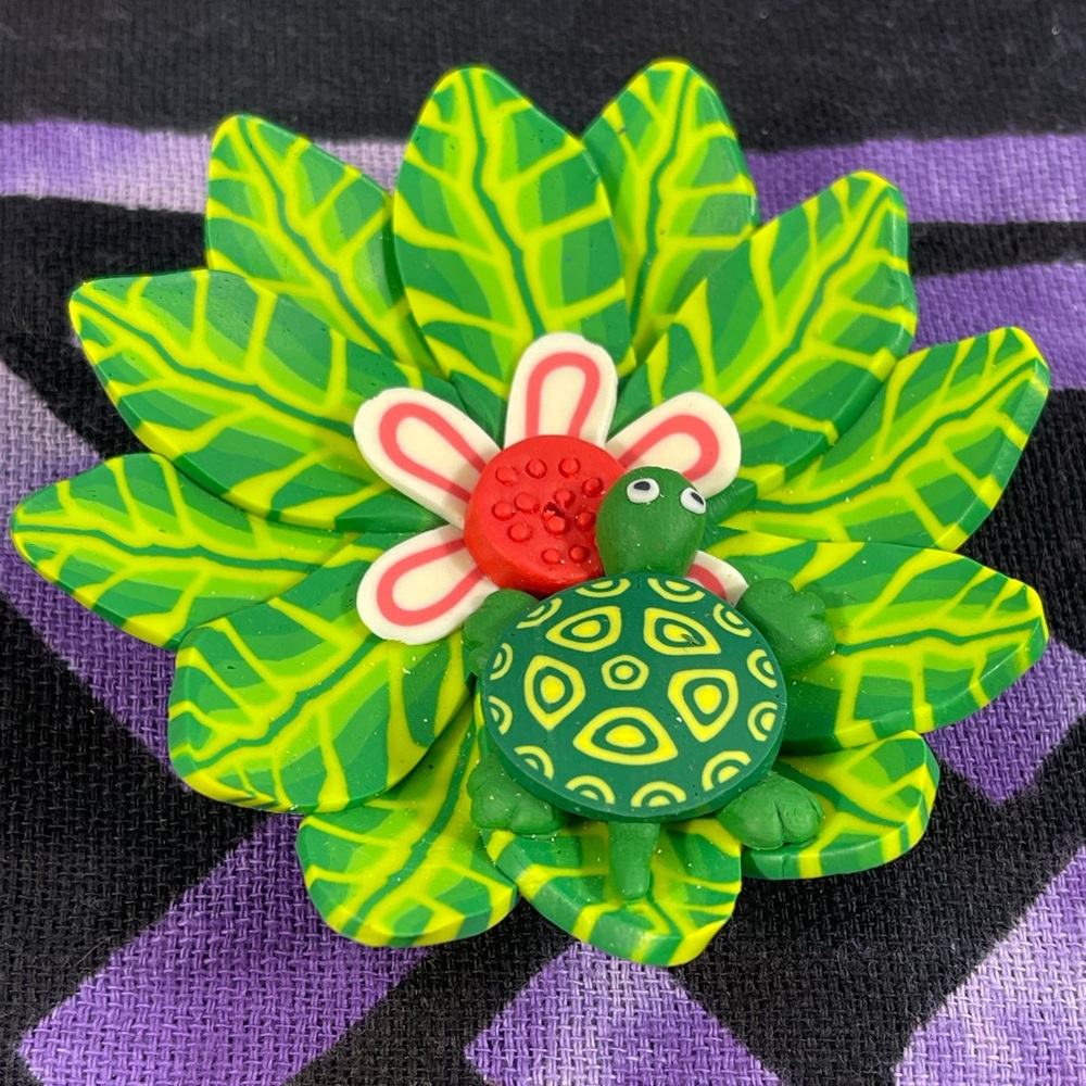 Handmade Incense Burner Turtle On Flower Shorty Stick Absolutely Adorable - Picture 3 of 7